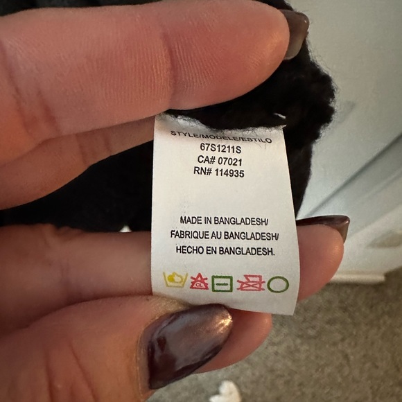 Long knitted vest with tags by POET 2X - Picture 4 of 5